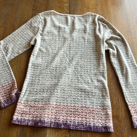 Eddie Bauer Ribbed Split V Neck Long Sleeve Chevron Size M Gradient Colors - Picture 13 of 13